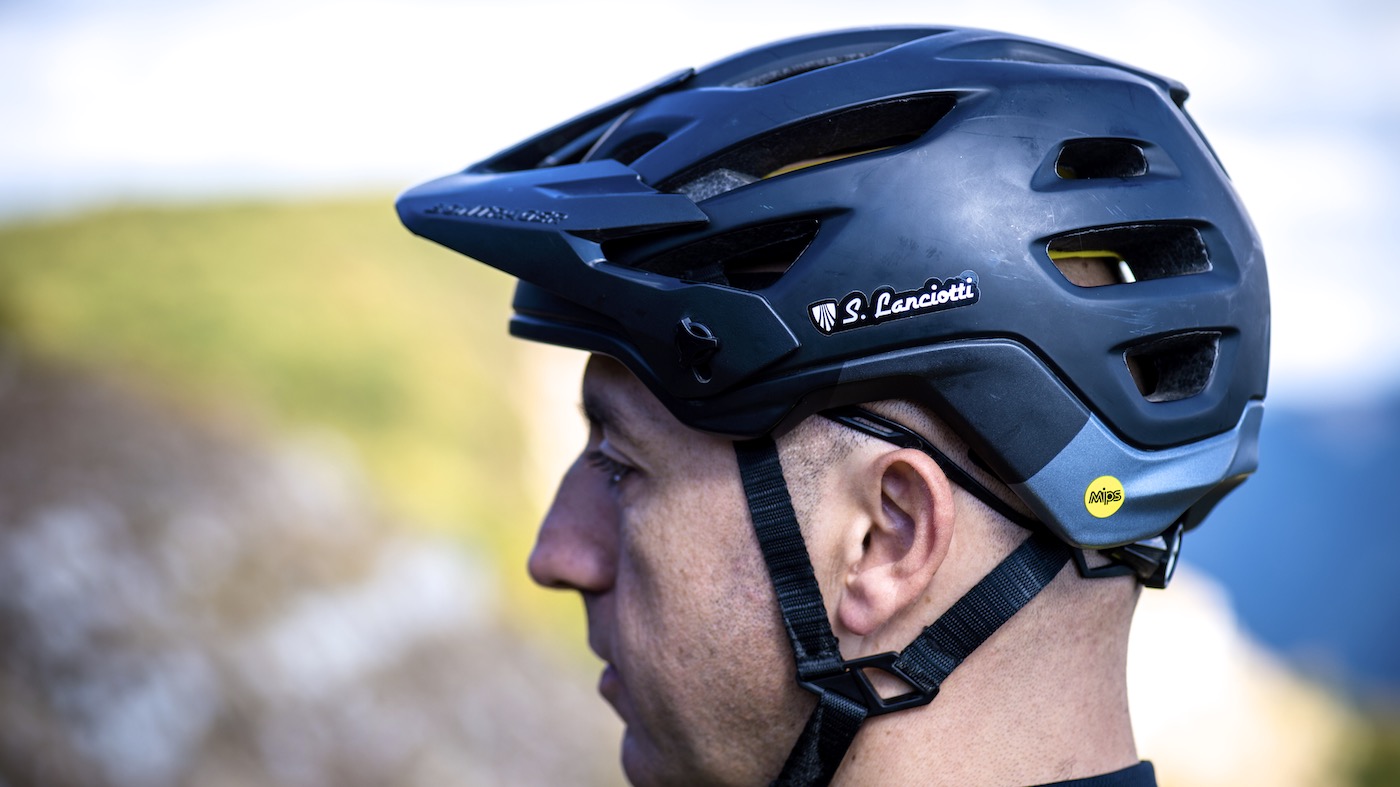 Casco best sale bontrager rally