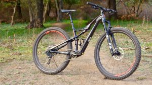 SHORT TEST - Specialized Camber Expert Carbon 29: sottovalutata