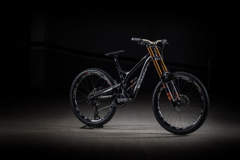 Commencal Supreme Dh V4.2 perfezionata per il 2017 MtbCult