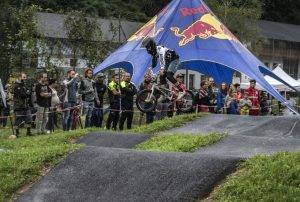 Red Bull Pump Track: la tappa italiana a Fantoni e Kager