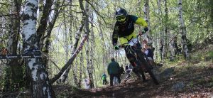 4Enduro chiude all'Oasi Zegna con la vittoria di Matteo Raimondi