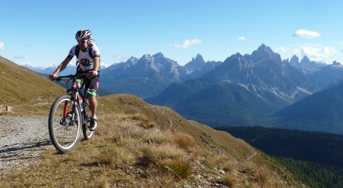 Sulle Dolomiti dell'Alta Pusteria guidati dagli omini di pietra.