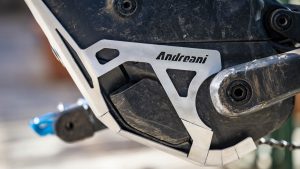 Paramotore Andreani per e-Mtb: protezione dove serve davvero