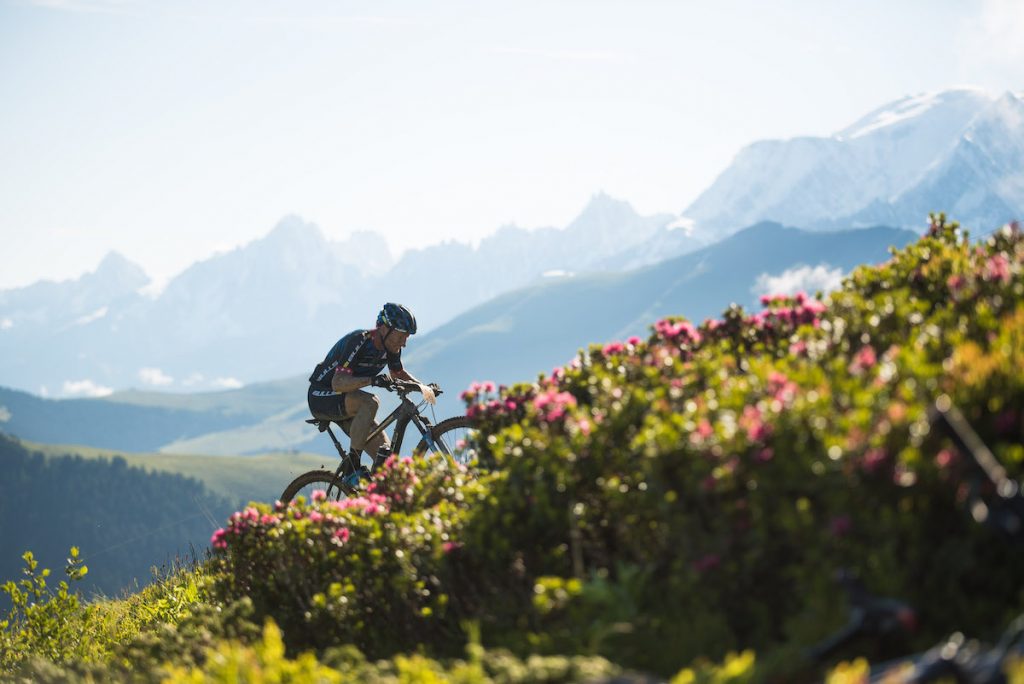 coureur vtt course megeve