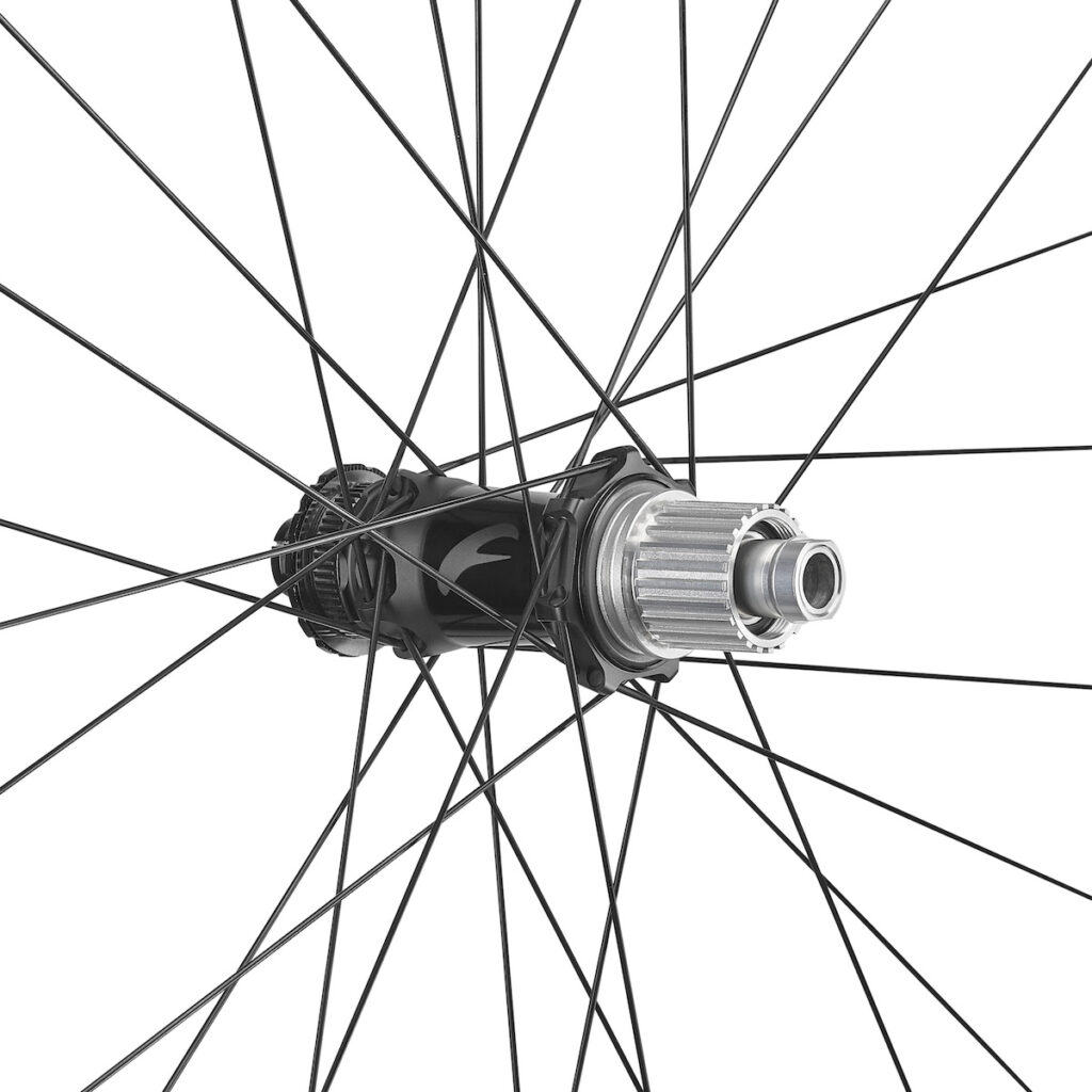 2025 Fulcrum Metal Carbon studio 1 4 hub rear