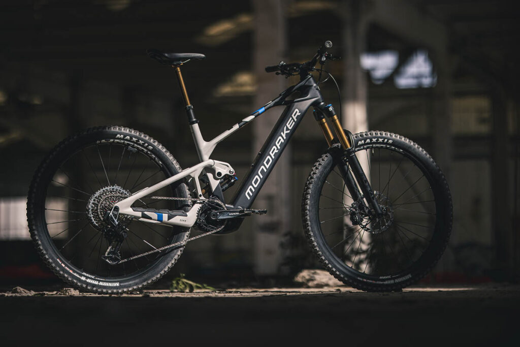 Mondraker Crafty Carbon 2025