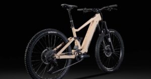 Lapierre Overvolt AM 2025: ammortizzatore più basso e nuovo Bosch CX