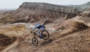 VIDEO - Ridgeline VI: Gee Atherton in Kazakhstan